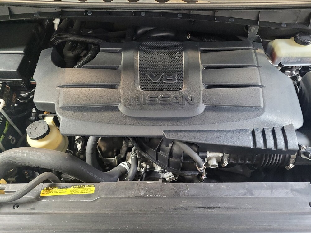 2017 Nissan Titan in Albany, GA 31705 - 18126355 30