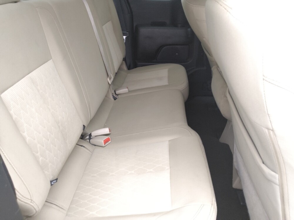 2017 Nissan Titan in Albany, GA 31705 - 18126355 19