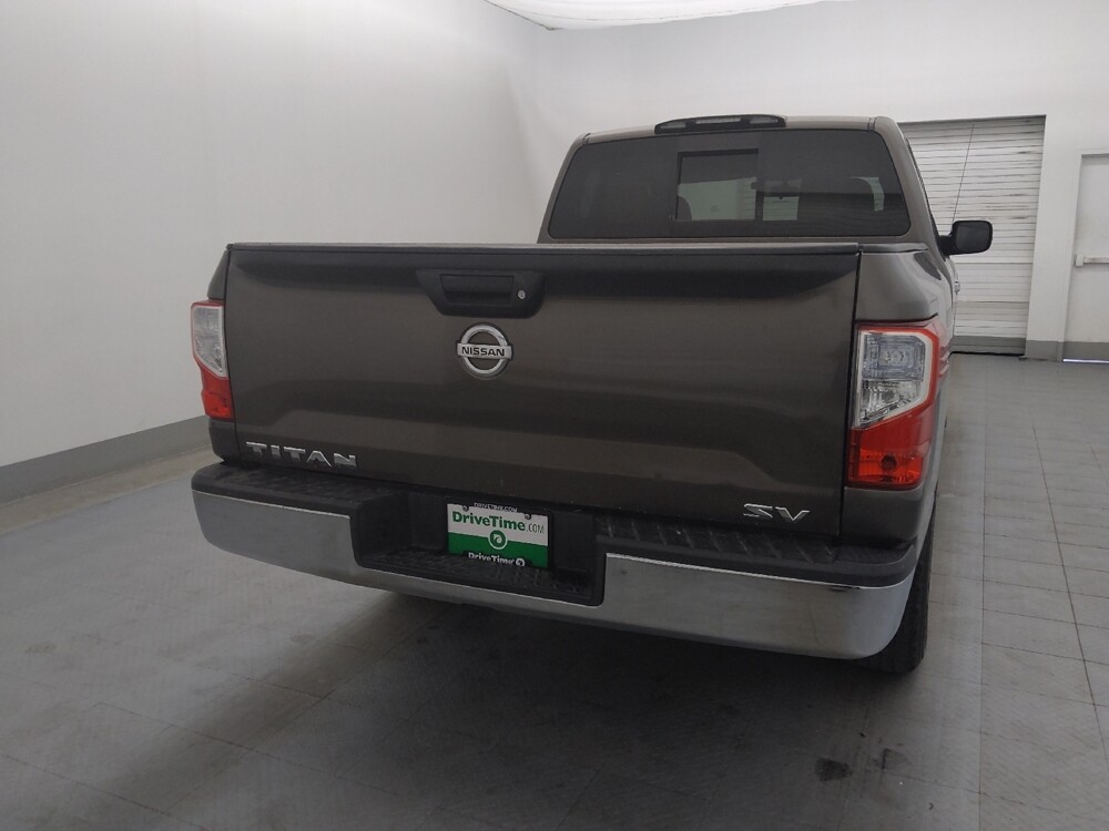 2017 Nissan Titan in Albany, GA 31705 - 18126355 7