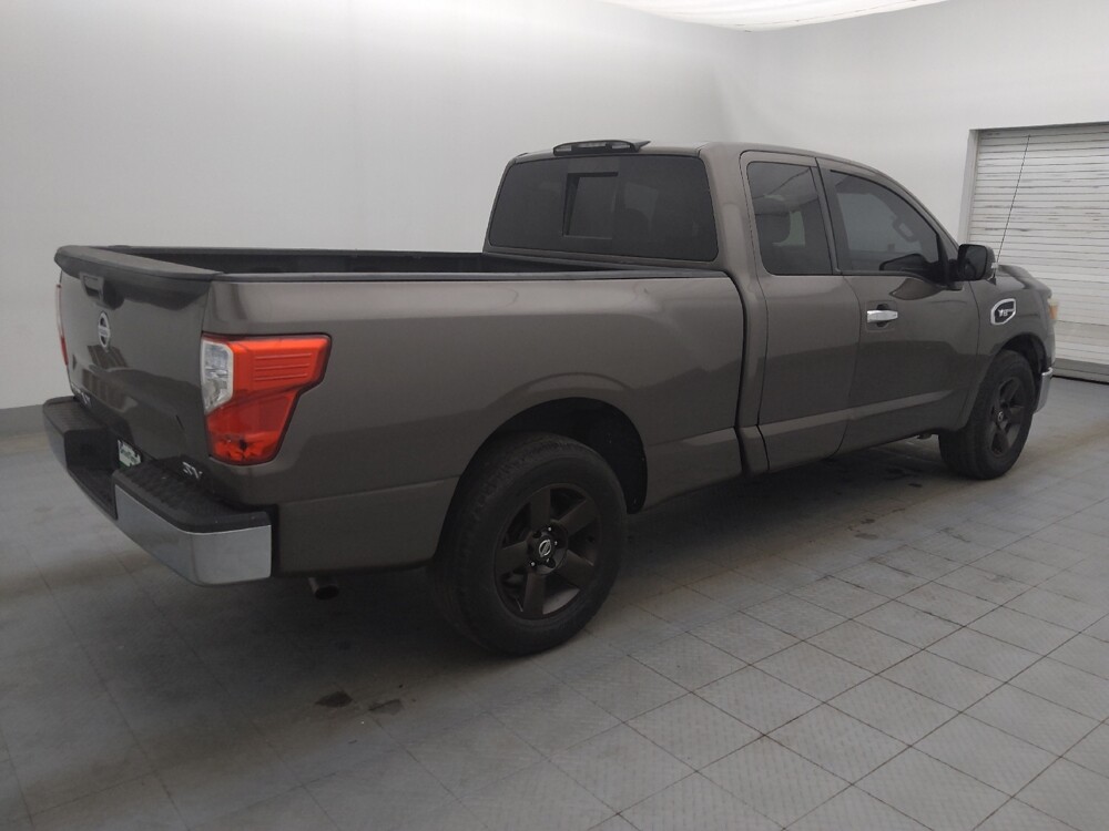 2017 Nissan Titan in Albany, GA 31705 - 18126355 10