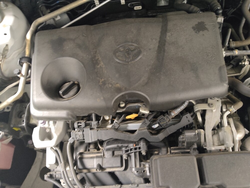 2019 Toyota RAV4 in Birmingham, AL 35215 - 18126359 30