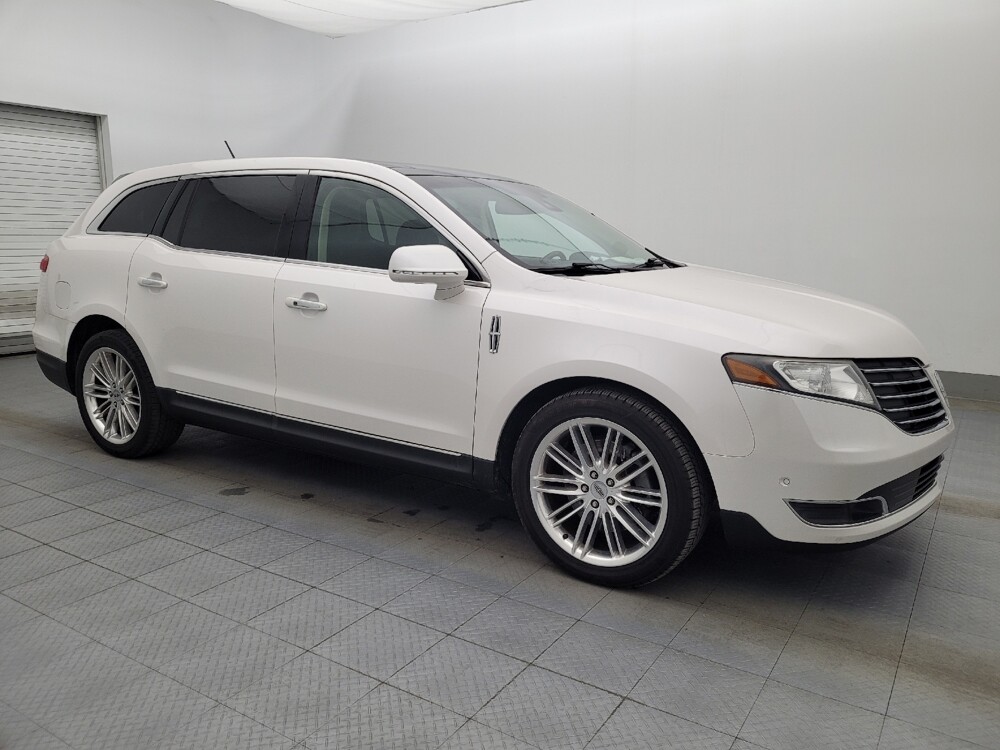 2018 Lincoln MKT in Clearwater, FL 33764 - 18126360 11