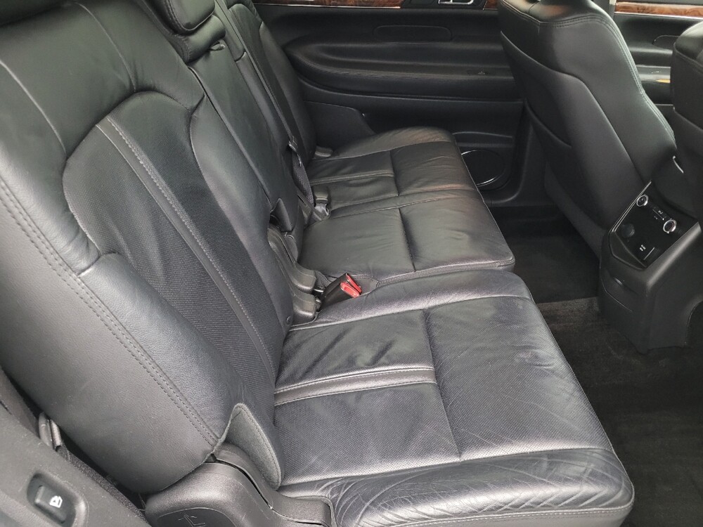 2018 Lincoln MKT in Clearwater, FL 33764 - 18126360 19