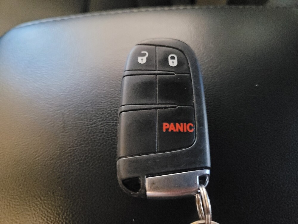 2022 Jeep Grand Cherokee in Clearwater, FL 33764 - 18126363 32