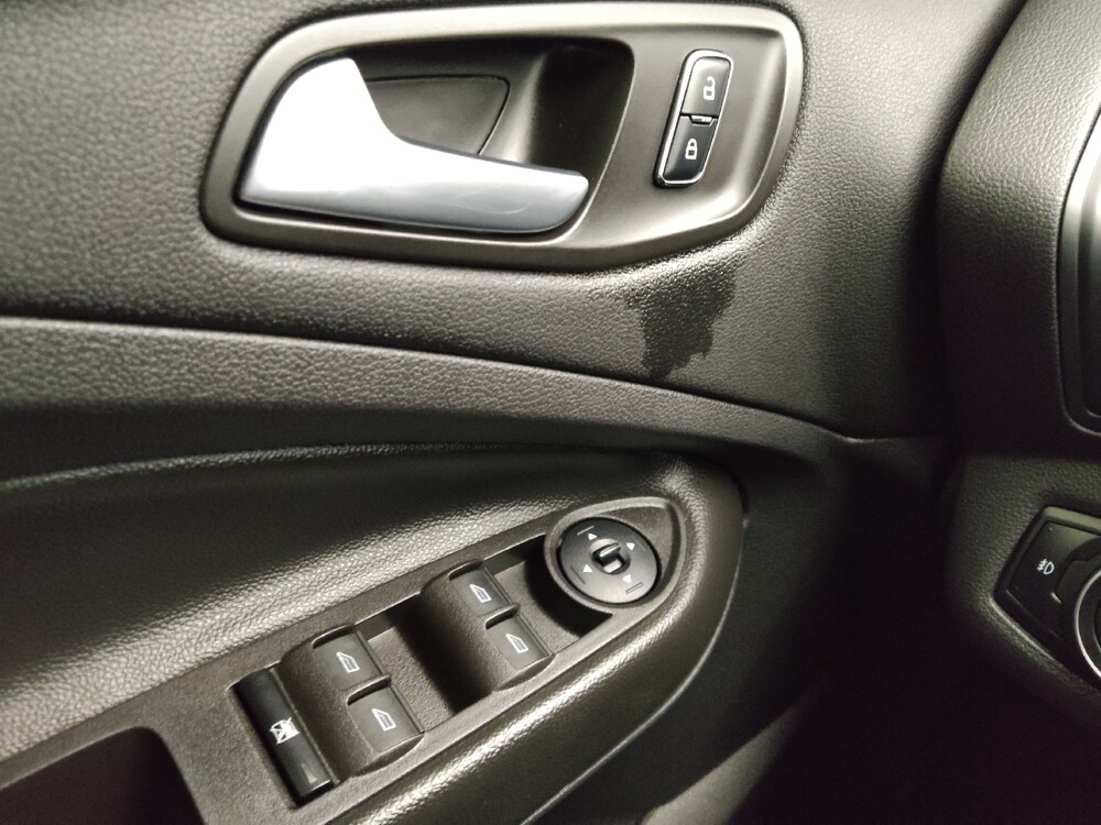 2016 Ford Escape in Wichita, KS 67207 - 18126365 27