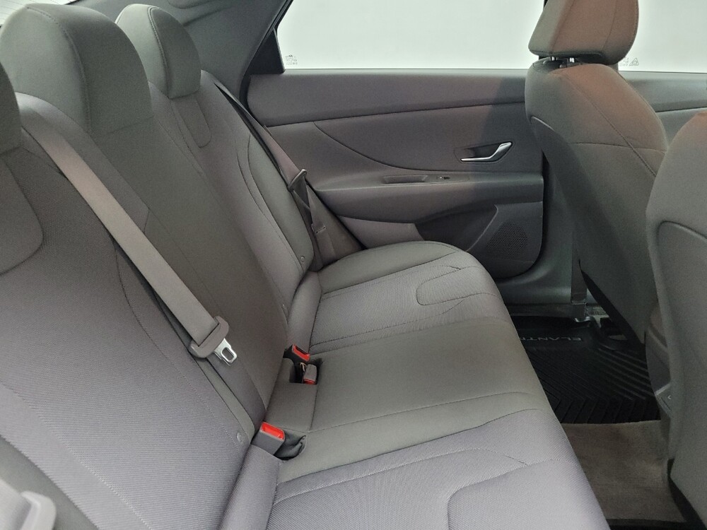 2025 Hyundai Elantra in Huntsville, AL 35816 - 18126372 19