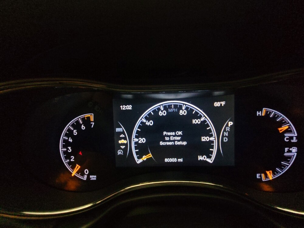 2018 Jeep Grand Cherokee in Downey, CA 90241 - 18126375 23