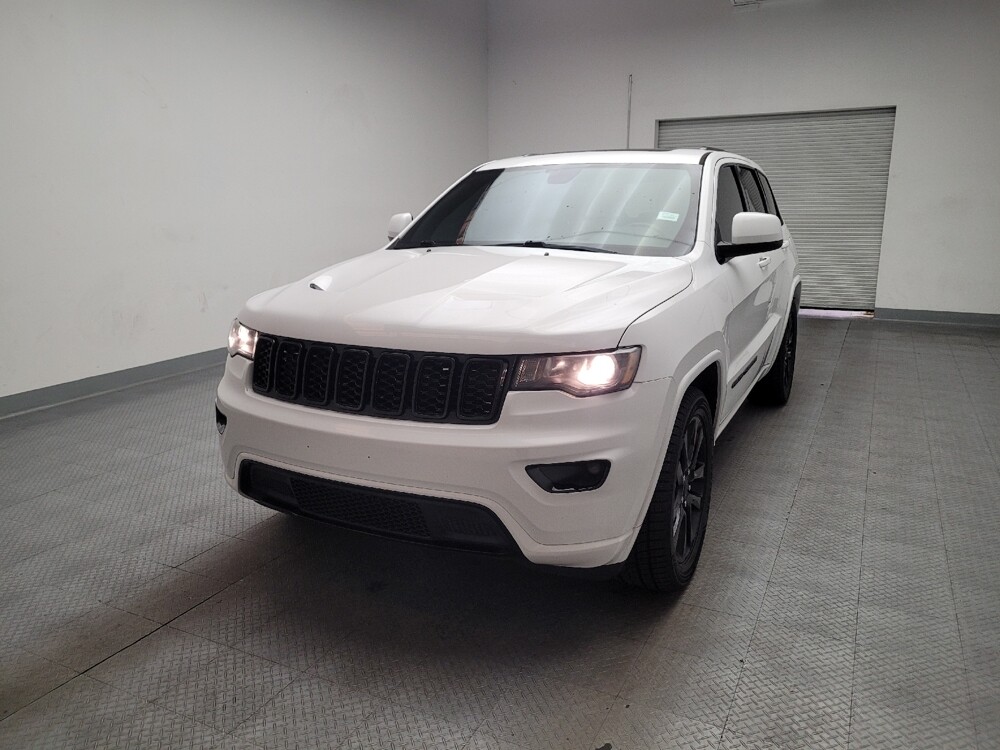 2018 Jeep Grand Cherokee in Downey, CA 90241 - 18126375 15