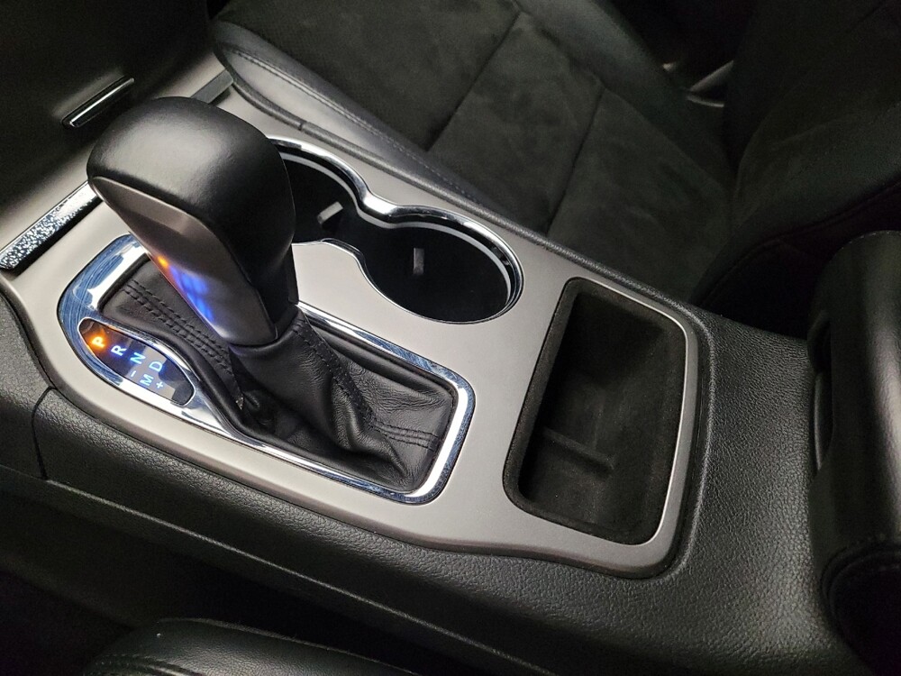 2018 Jeep Grand Cherokee in Downey, CA 90241 - 18126375 26