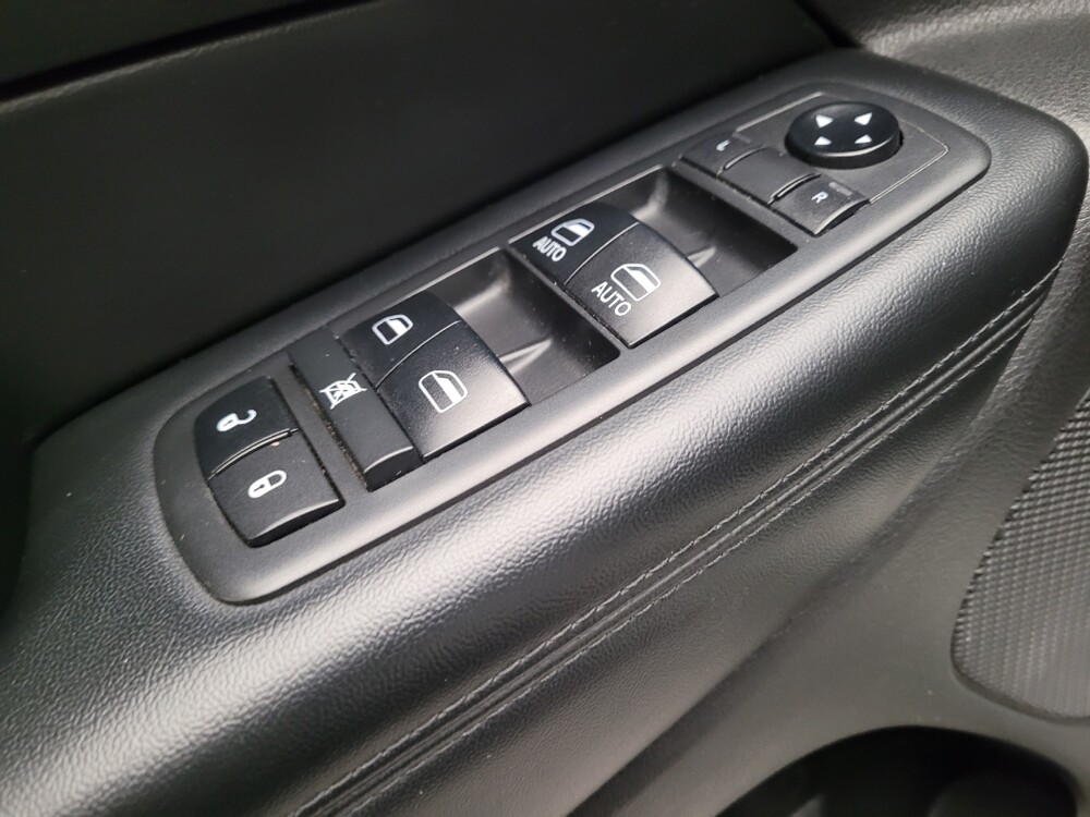 2018 Jeep Grand Cherokee in Downey, CA 90241 - 18126375 27