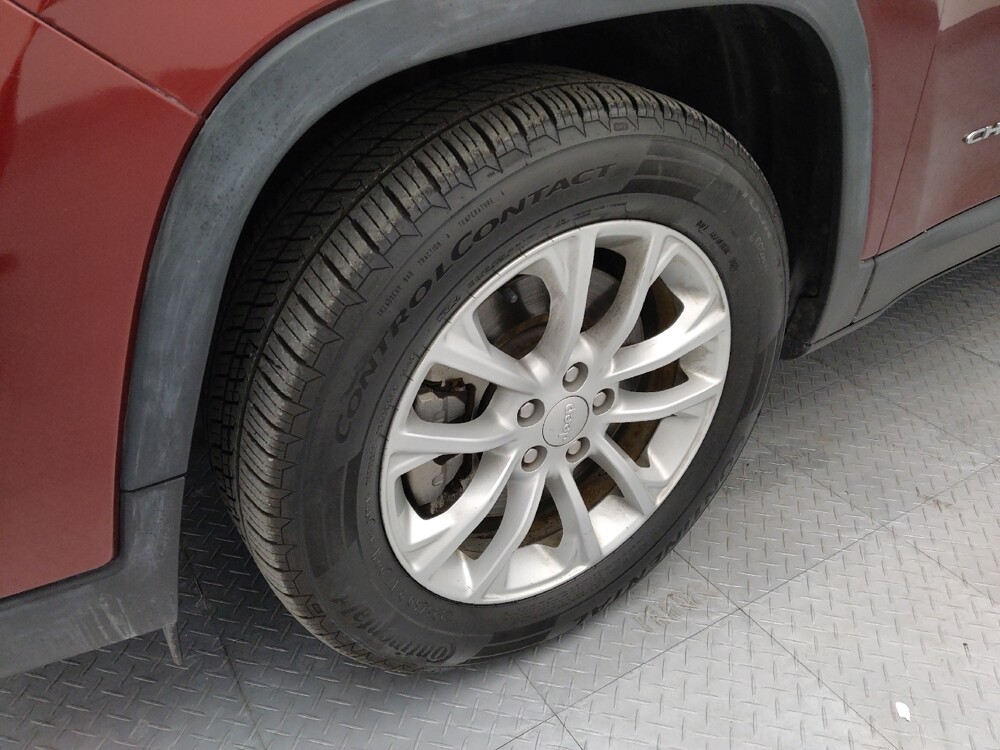 2021 Jeep Cherokee in Gladstone, MO 64118 - 18126378 31