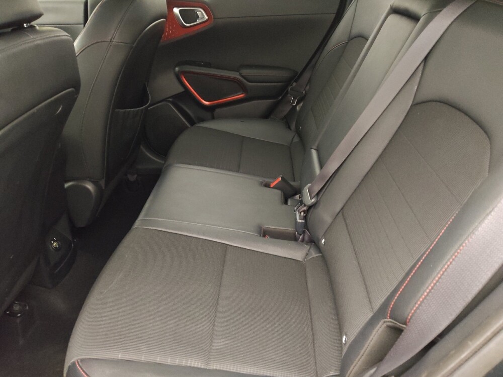 2020 Kia Soul in Clearwater, FL 33764 - 18126379 18