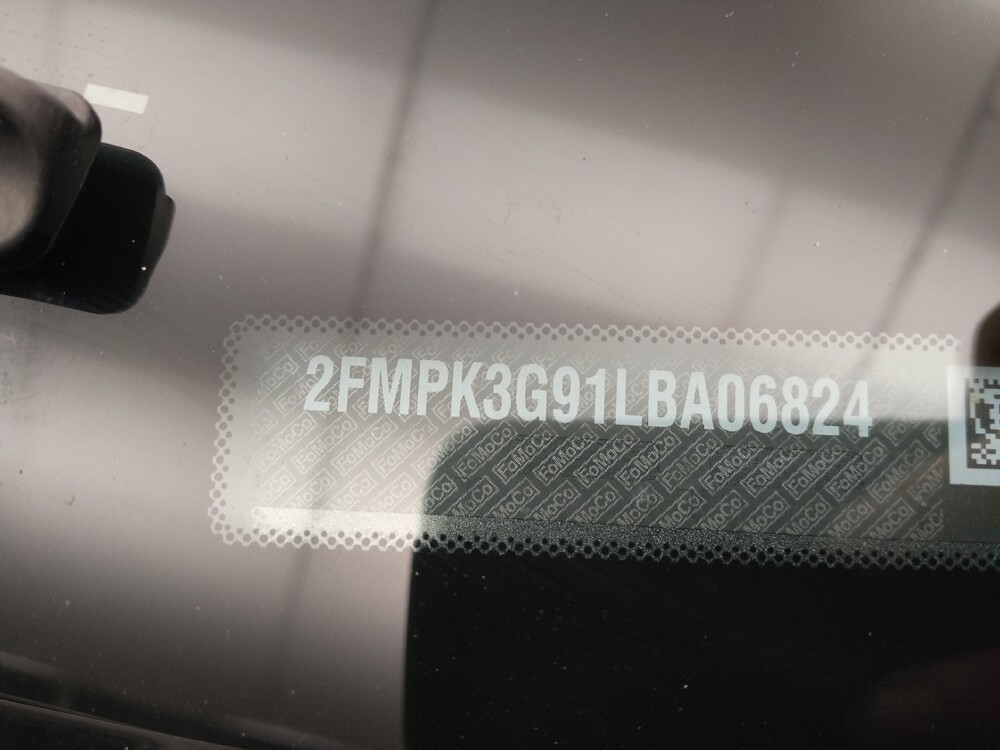 2020 Ford Edge in Des Moines, IA 50310 - 18126384 33