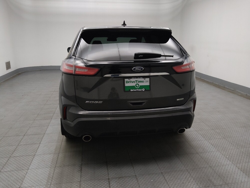 2020 Ford Edge in Des Moines, IA 50310 - 18126384 6