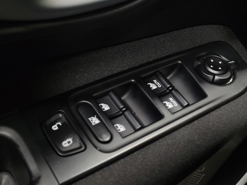 2020 Jeep Renegade in New Castle, DE 19720 - 18126394 27