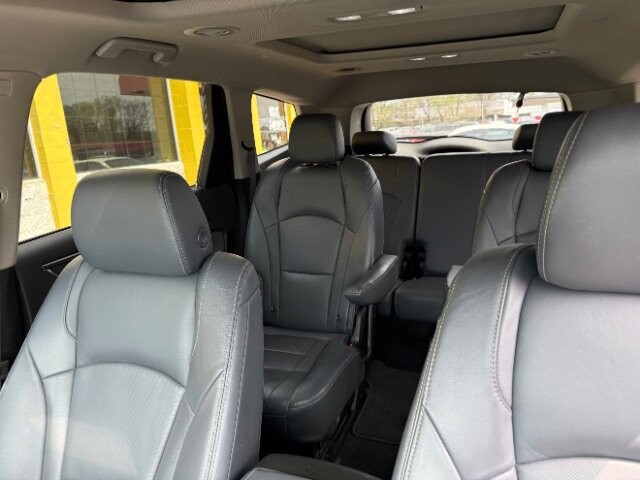 2020 Buick Enclave in Indianapolis, IN 46222-4002 - 18126395 6