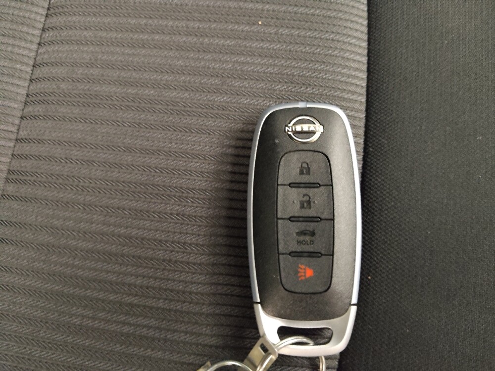 2025 Nissan Sentra in Des Moines, IA 50310 - 18126404 32