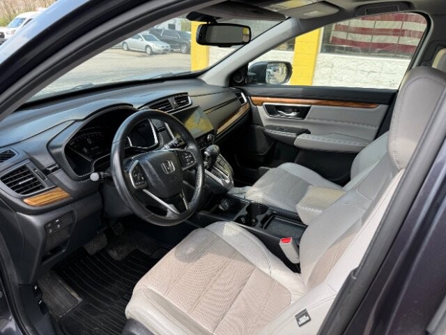 2017 Honda CR-V in Indianapolis, IN 46222-4002 - 18126406 5
