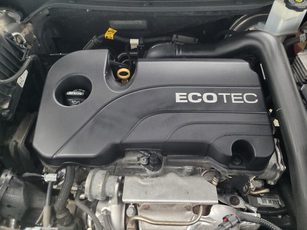 2019 Chevrolet Equinox in Indianapolis, IN 46219 - 18126407 30