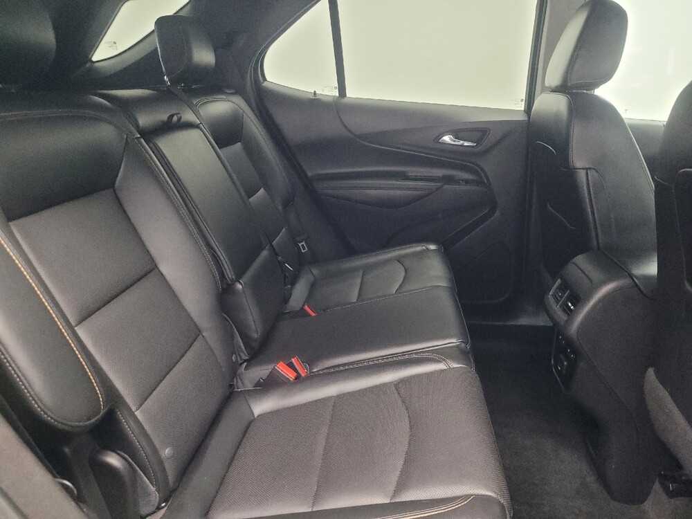 2019 Chevrolet Equinox in Indianapolis, IN 46219 - 18126407 19