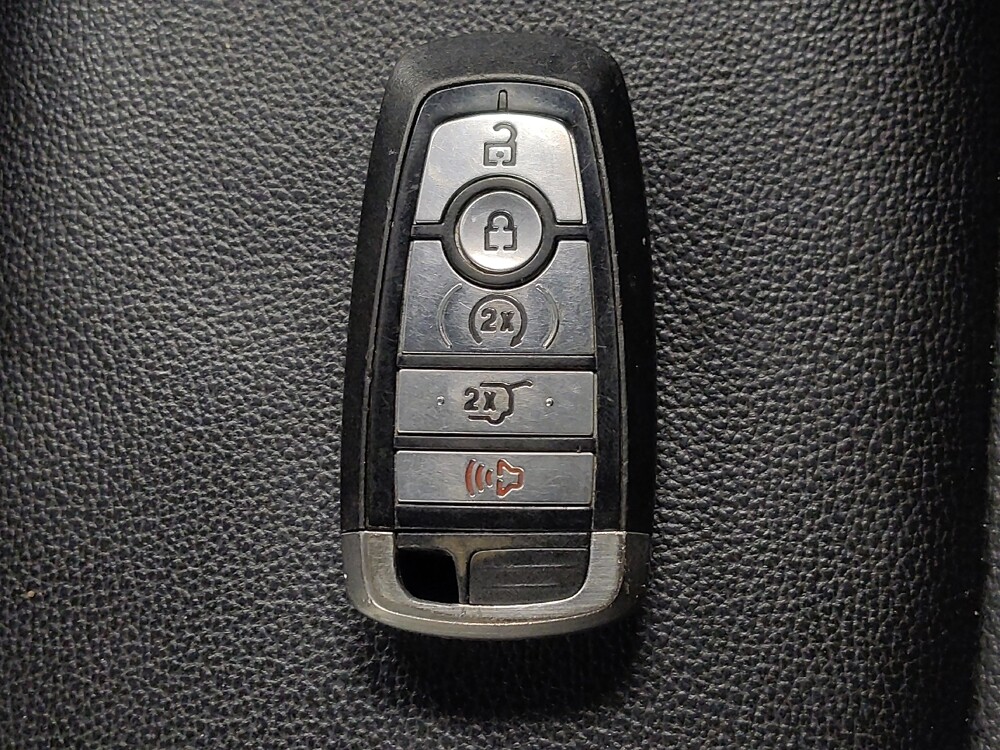 2020 Ford Explorer in Houston, TX 77034 - 18126421 32