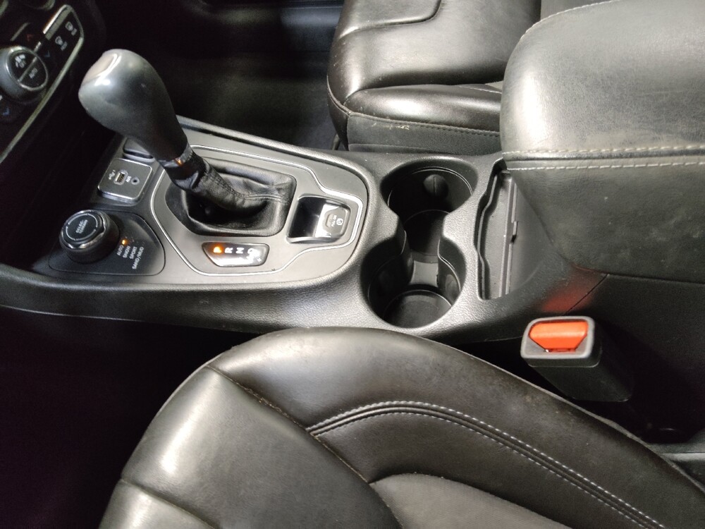 2019 Jeep Cherokee in Greenville, NC 27834 - 18126422 26