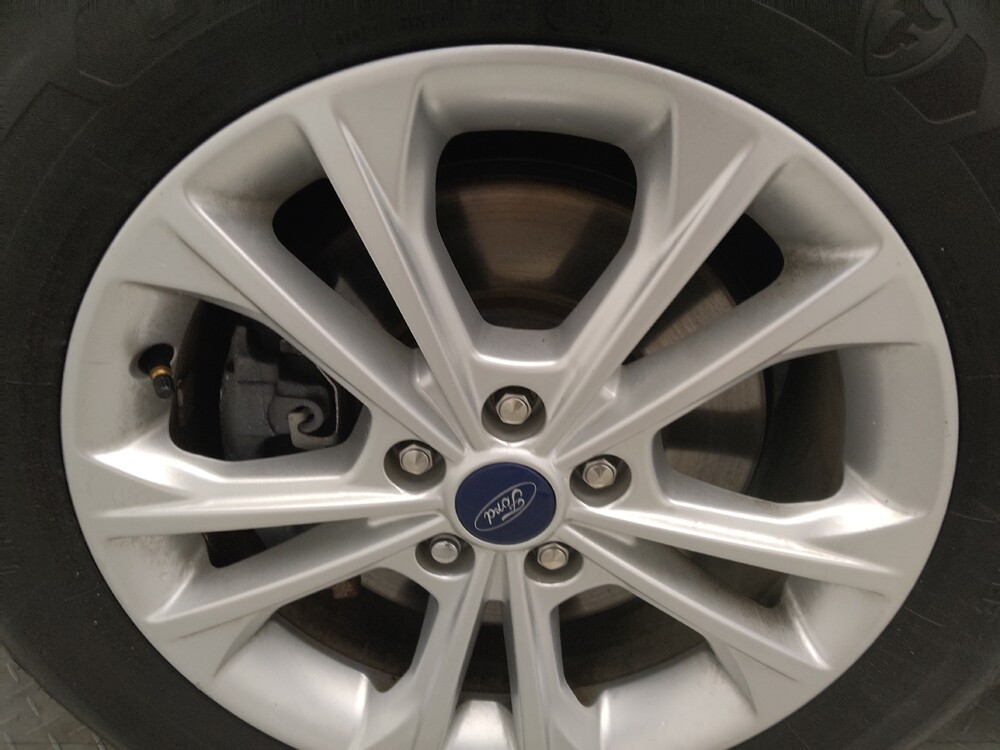 2018 Ford Escape in Union City, GA 30291 - 18126429 31