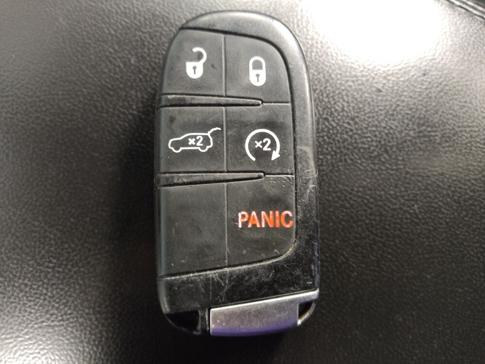 2022 Jeep Grand Cherokee in Houston, TX 77034 - 18126430 32