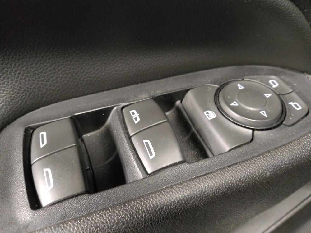 2019 Chevrolet Equinox in Raleigh, NC 27604 - 18126436 27