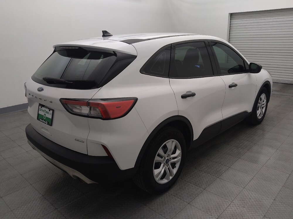 2020 Ford Escape in Houston, TX 77034 - 18126437 9
