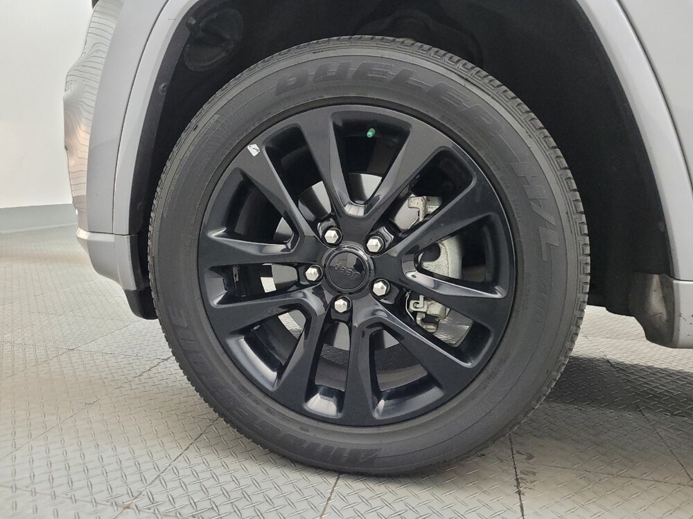 2019 Jeep Grand Cherokee in Phoenix, AZ 85022 - 18126438 31