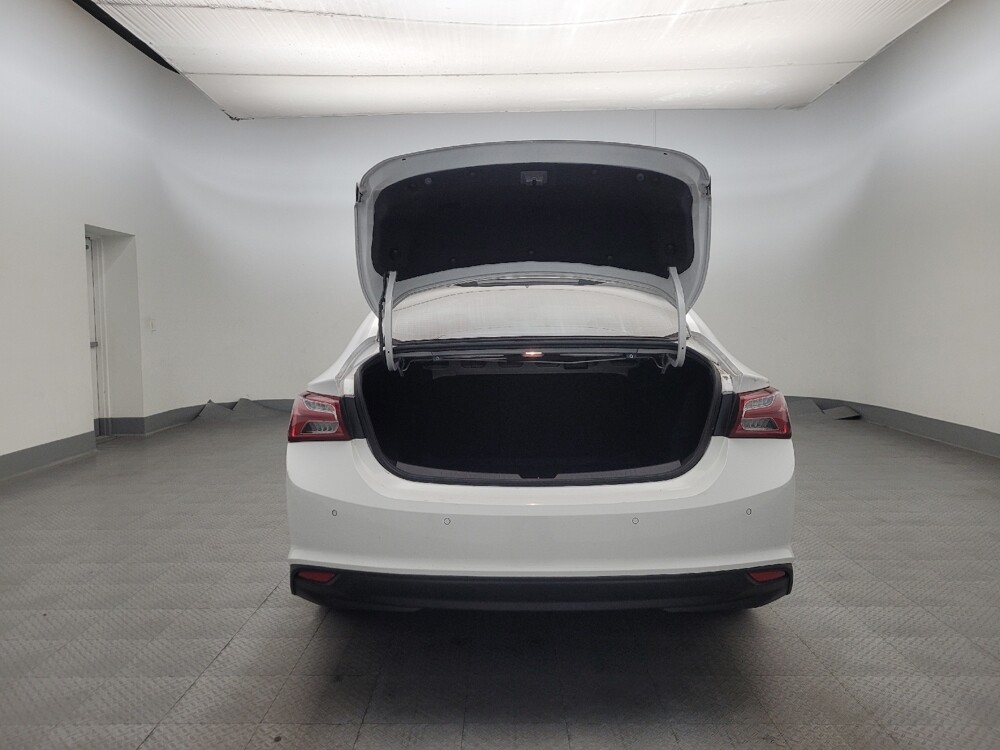 2021 Chevrolet Malibu in Mesa, AZ 85210 - 18126439 29