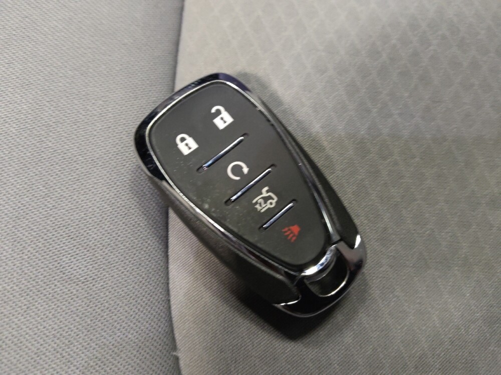 2021 Chevrolet Malibu in Mesa, AZ 85210 - 18126439 32