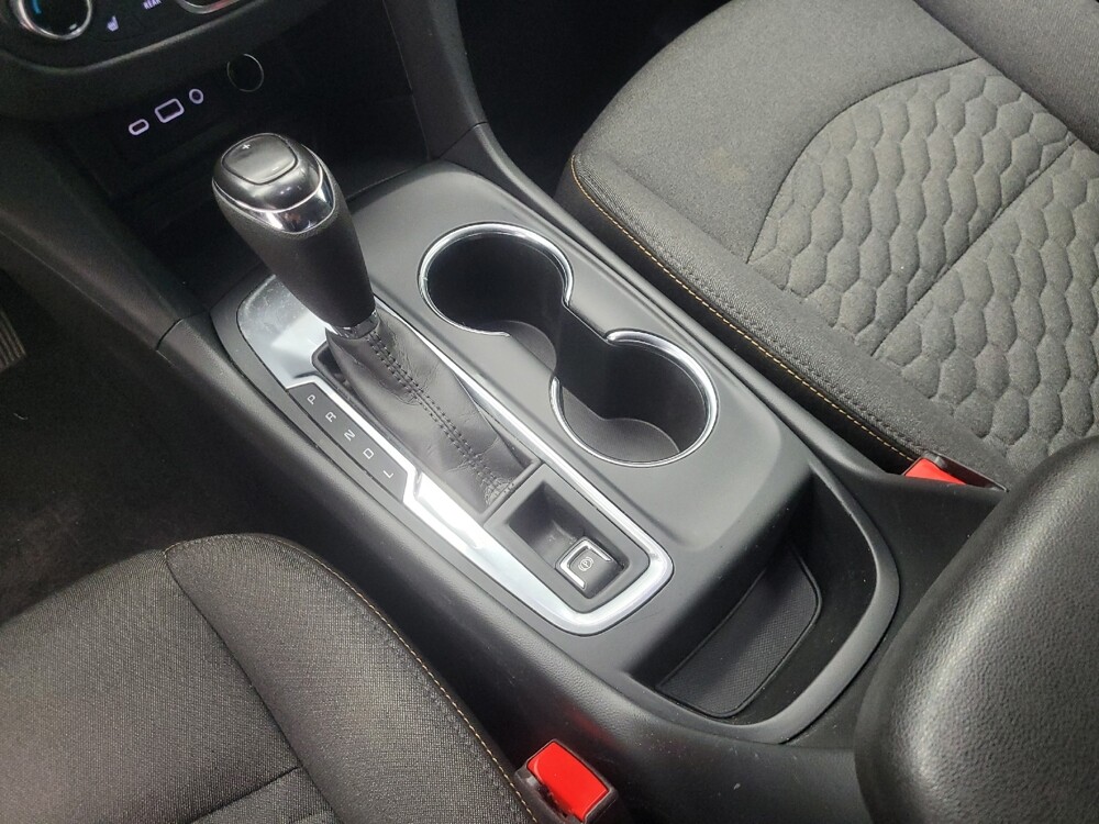 2020 Chevrolet Equinox in Indianapolis, IN 46219 - 18126440 26