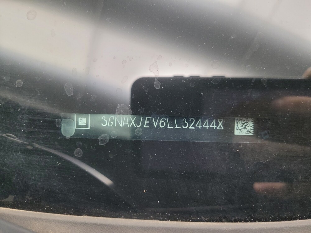 2020 Chevrolet Equinox in Indianapolis, IN 46219 - 18126440 33