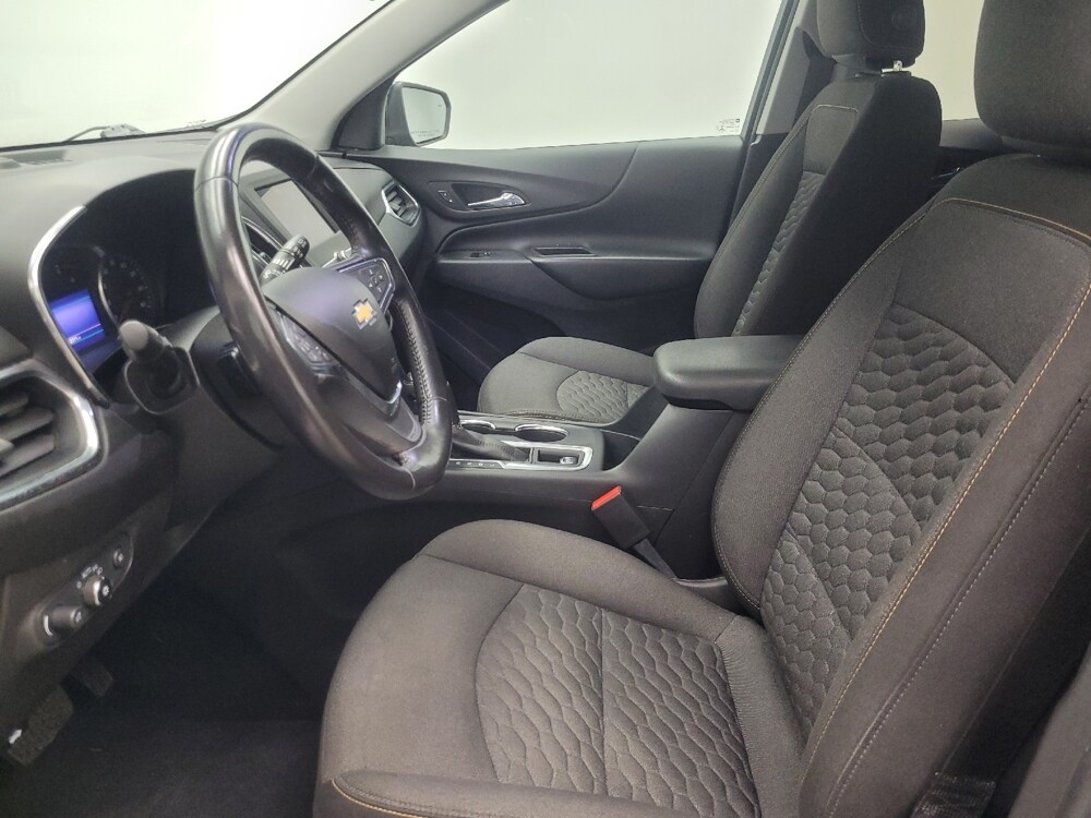 2020 Chevrolet Equinox in Indianapolis, IN 46219 - 18126440 17