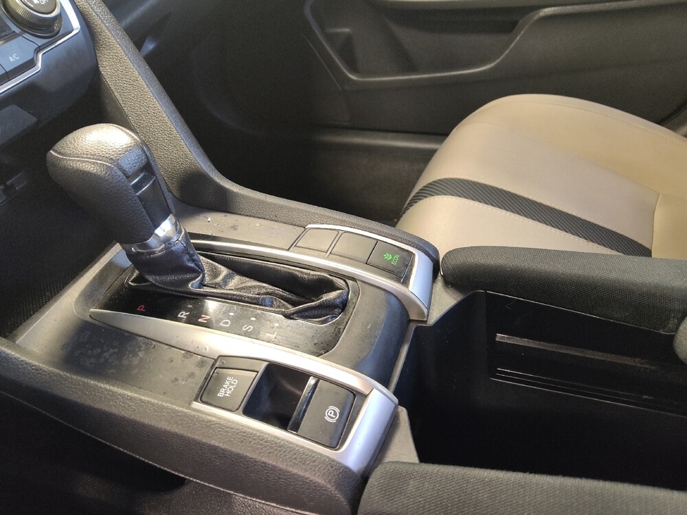 2018 Honda Civic in Round Rock, TX 78664 - 18126444 26