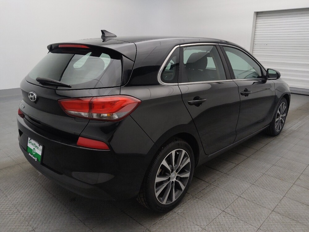 2018 Hyundai Elantra in Hialeah, FL 33014 - 18126448 9