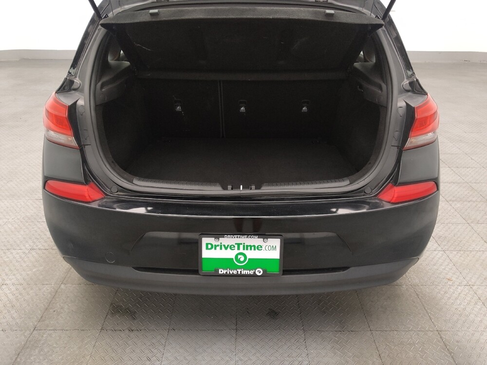 2018 Hyundai Elantra in Hialeah, FL 33014 - 18126448 29