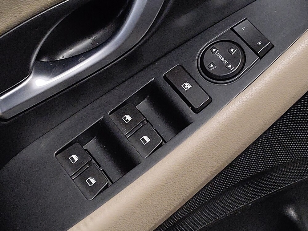 2018 Hyundai Elantra in Hialeah, FL 33014 - 18126448 27