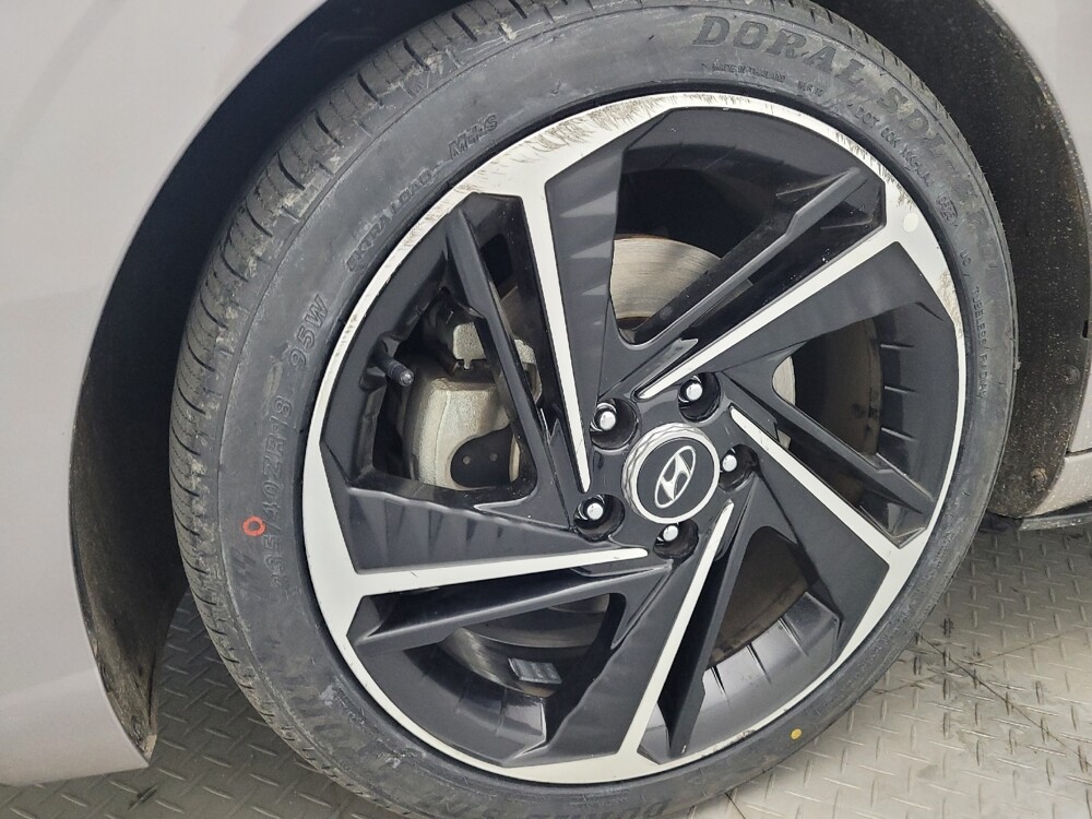 2023 Hyundai Elantra in Fayetteville, NC 28304 - 18126452 31