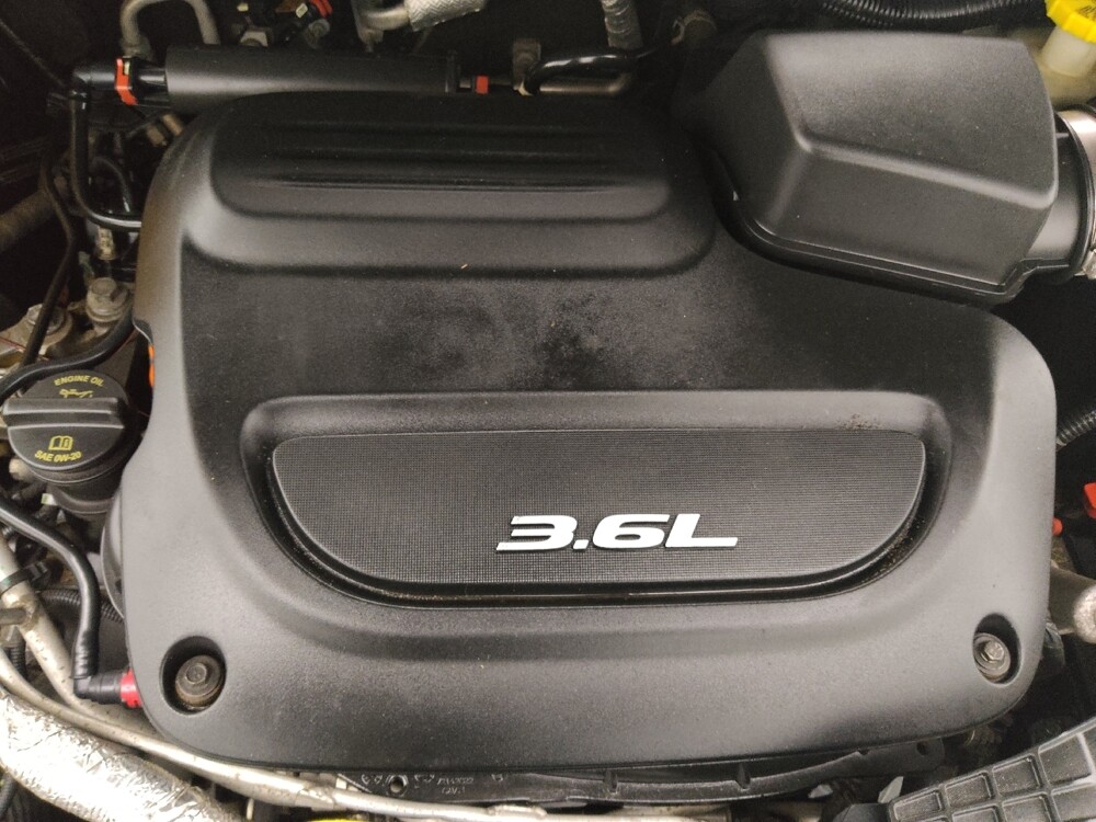 2018 Chrysler Pacifica in Wichita, KS 67207 - 18126453 30