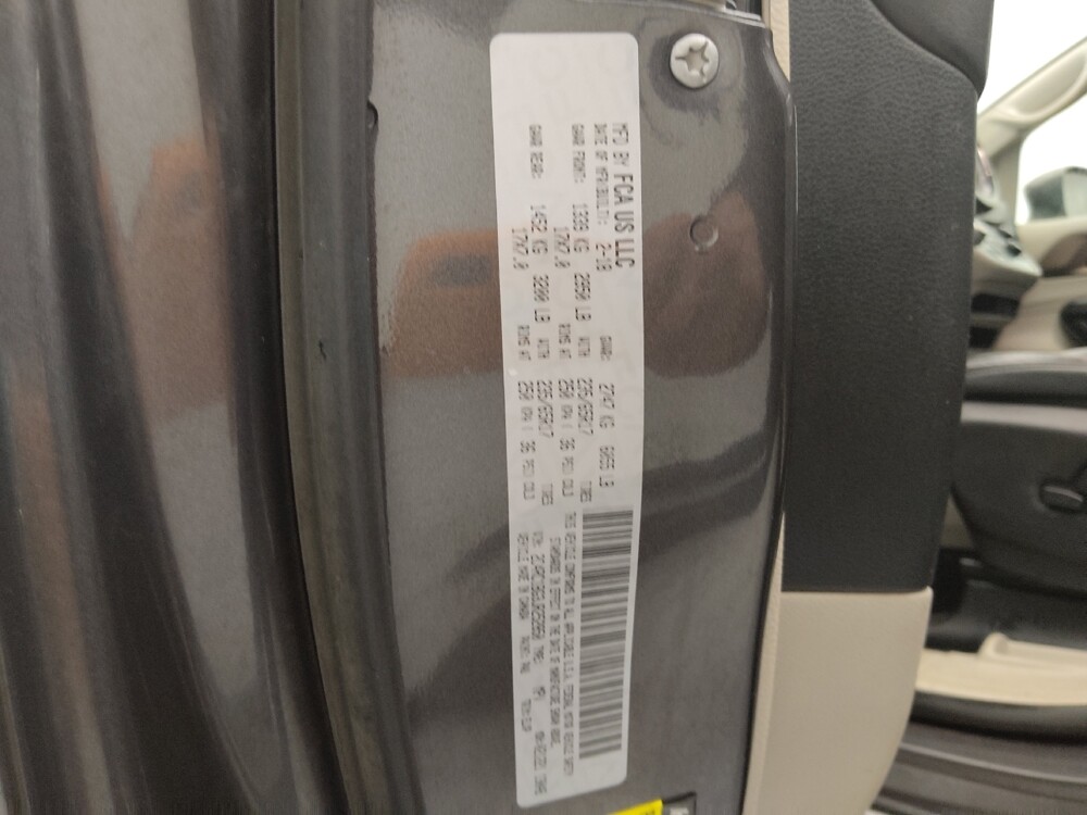 2018 Chrysler Pacifica in Wichita, KS 67207 - 18126453 33