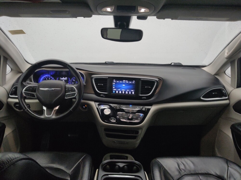 2018 Chrysler Pacifica in Wichita, KS 67207 - 18126453 22