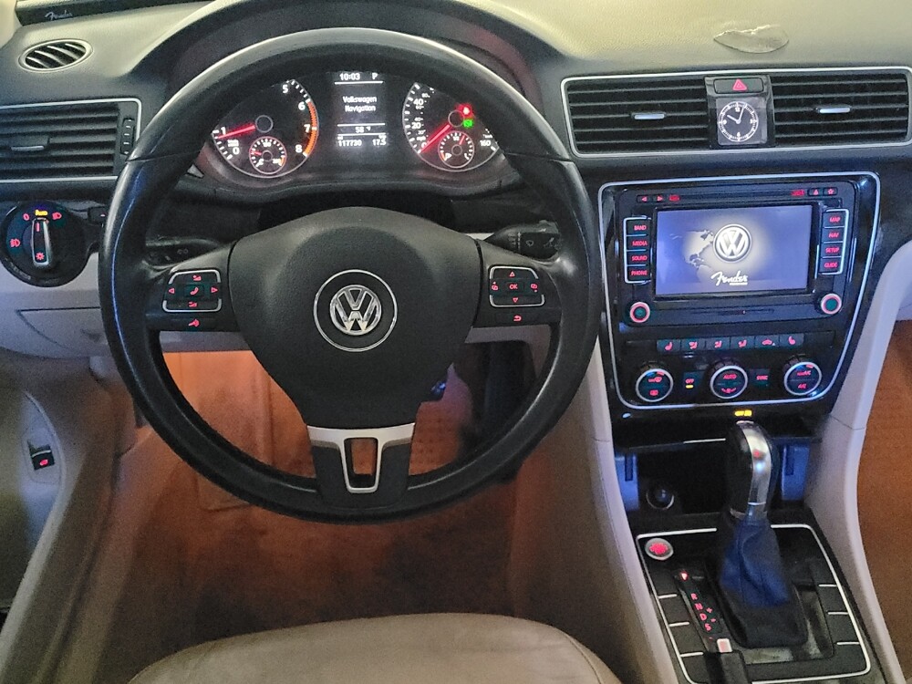 2014 Volkswagen Passat in Clearwater, FL 33764 - 18126454 22