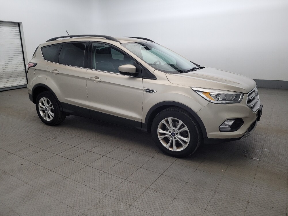 2018 Ford Escape in Owings Mills, MD 21117 - 18126455 11