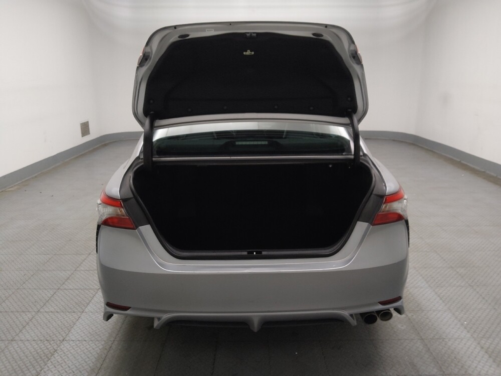 2019 Toyota Camry in Lombard, IL 60148 - 18126459 29