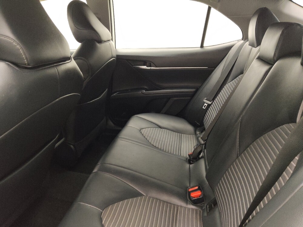 2019 Toyota Camry in Lombard, IL 60148 - 18126459 18