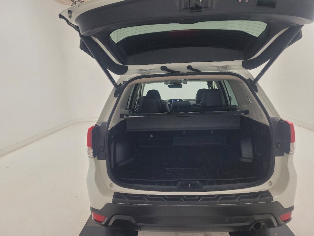 2020 Subaru Forester in St. Louis, MO 63125 - 18126460 29