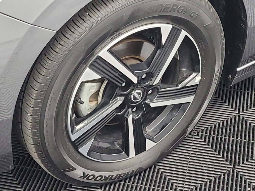 2025 Nissan Sentra in Houston, TX 77060 - 18126470 31